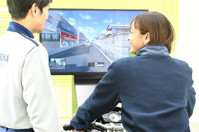 1F二輪シミュレーター